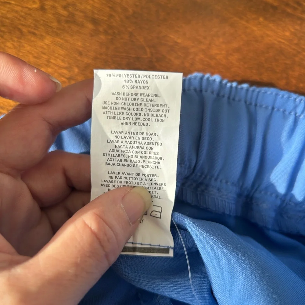 Jaanuu women’s Jogger scrubs